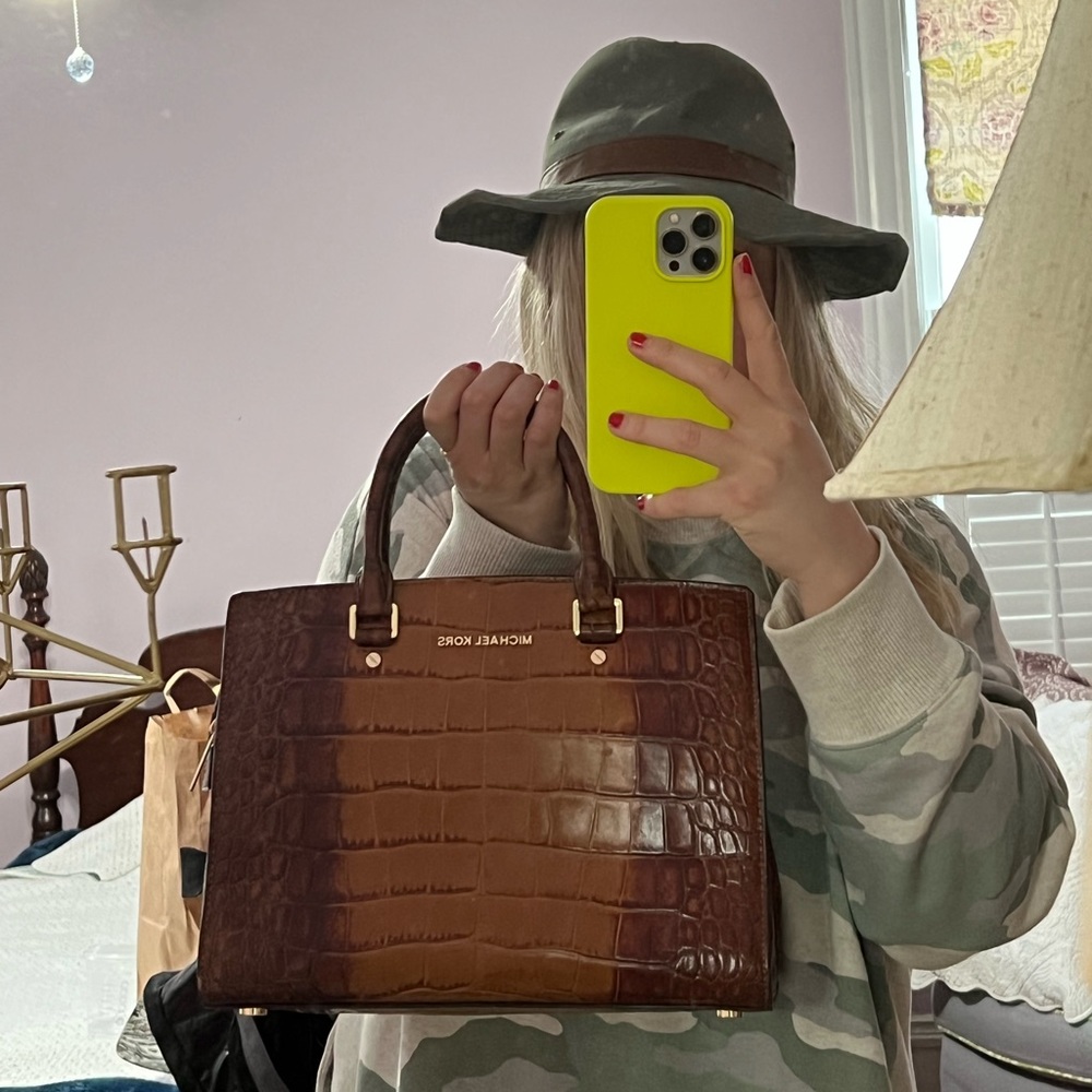 Michael Kors leather bag